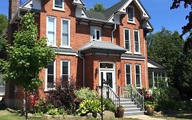 Seaway Manor B&b  3*